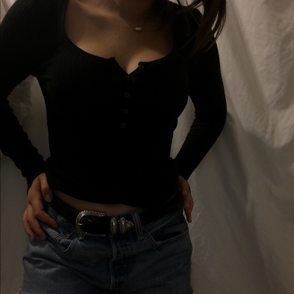 Hollister button up top